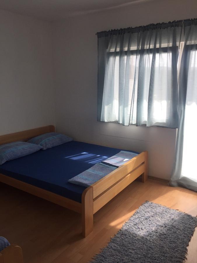 Apartment And Rooms Barbaric Неум Экстерьер фото