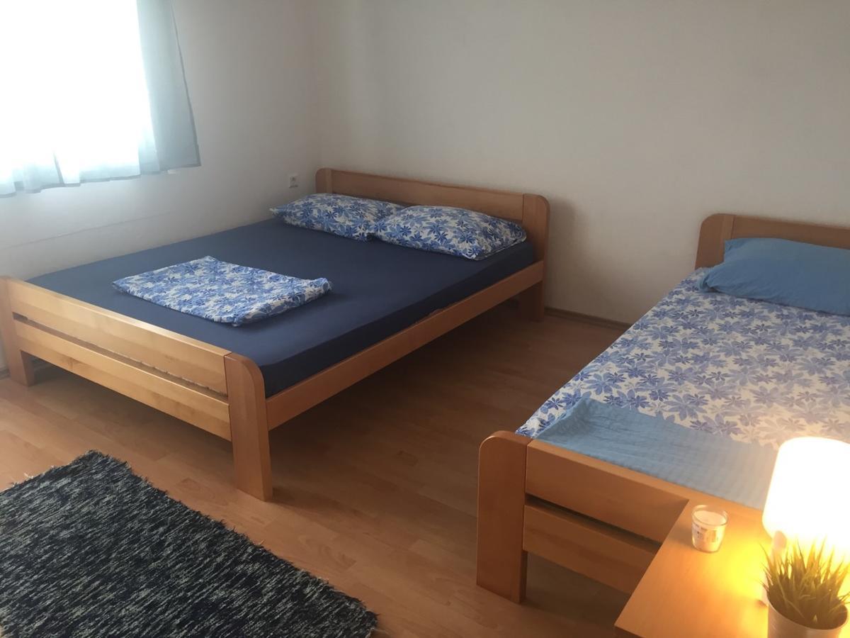 Apartment And Rooms Barbaric Неум Экстерьер фото