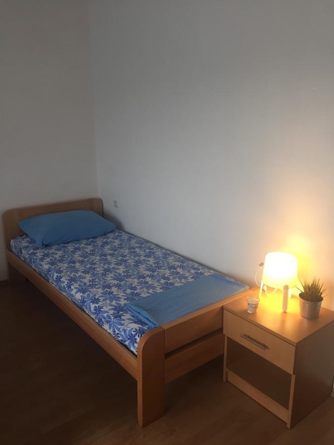 Apartment And Rooms Barbaric Неум Экстерьер фото